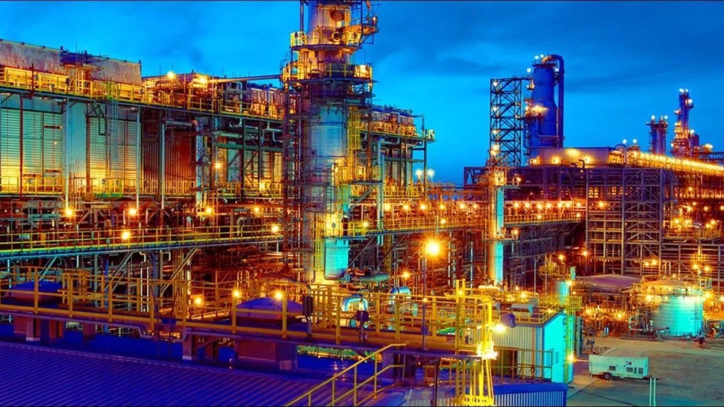 Rossiya shou-biznes yulduzlari ishtirokidagi porno